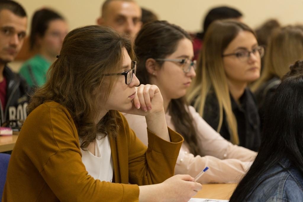 studentet infocip 3 korce